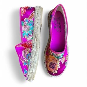 Divine Follie Embroidered Espadrilles EUC Made in Spain EU36 / US 5.5